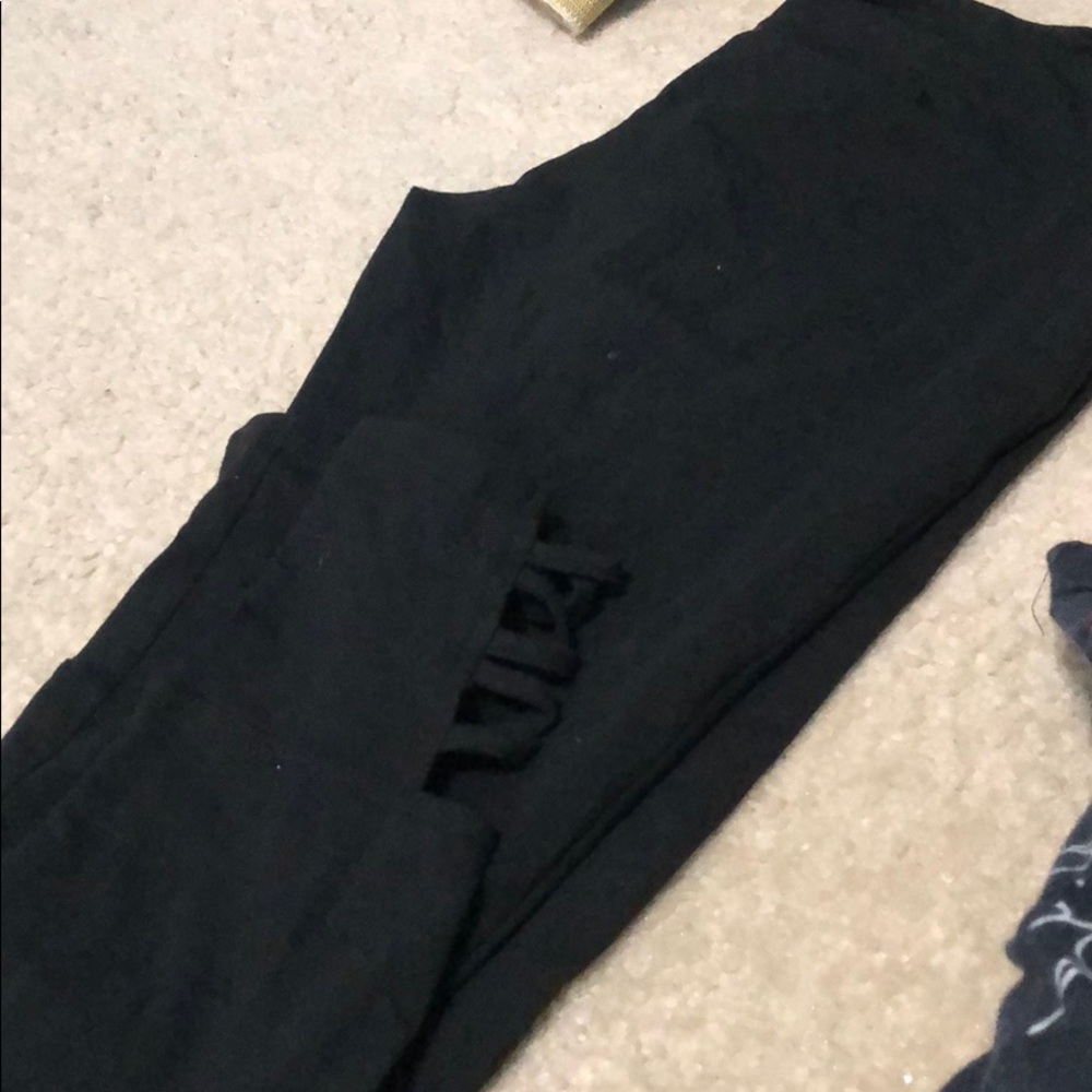 Cut out leggings New without tags
